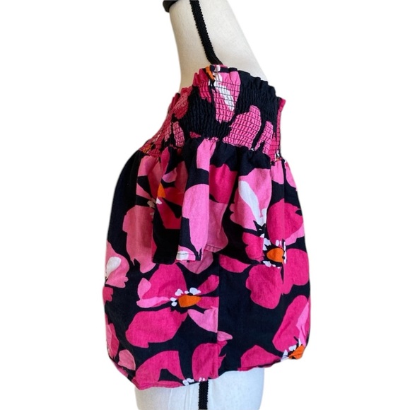 Floral Top by Who What Wear. - size Medium - Picture 3 of 7